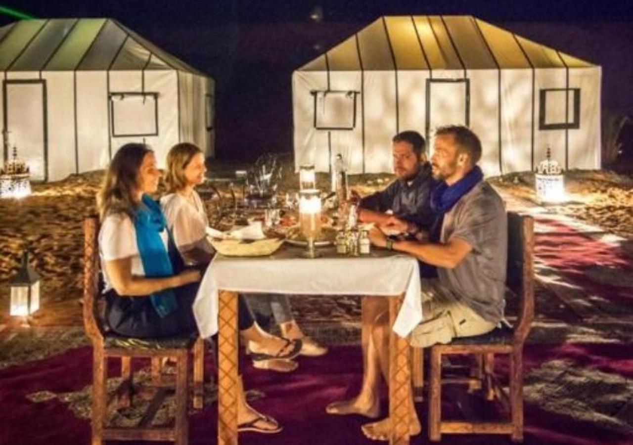 Hotel Fantastic Luxury Camp Merzouga Esterno foto